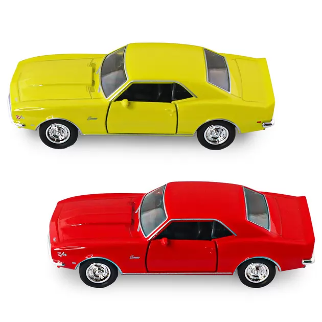 Автомодель - Chevrolet Camaro Z28 1968 (красный, желтый)