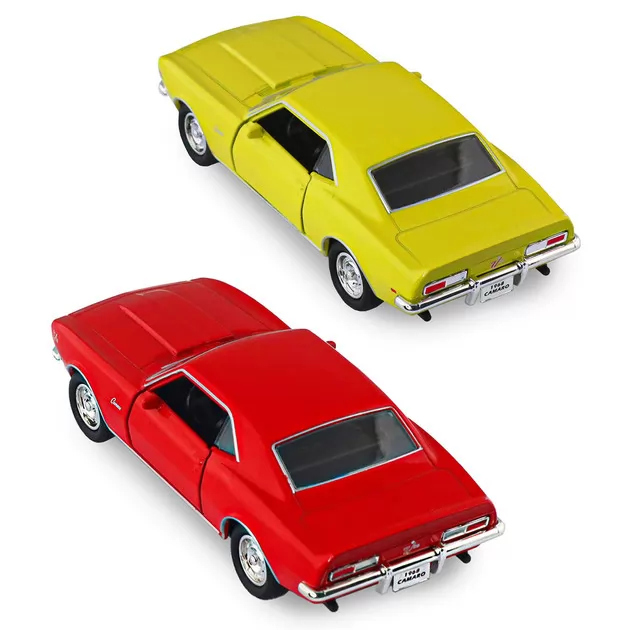 Автомодель - Chevrolet Camaro Z28 1968 (красный, желтый)