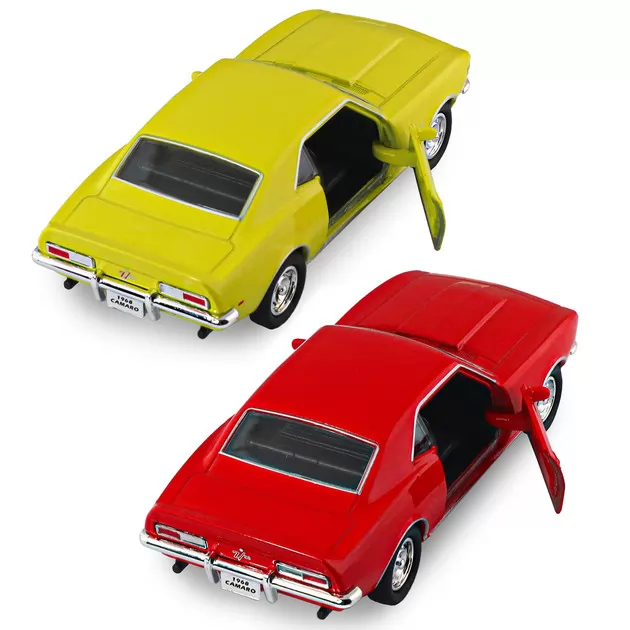 Автомодель - Chevrolet Camaro Z28 1968 (красный, желтый)
