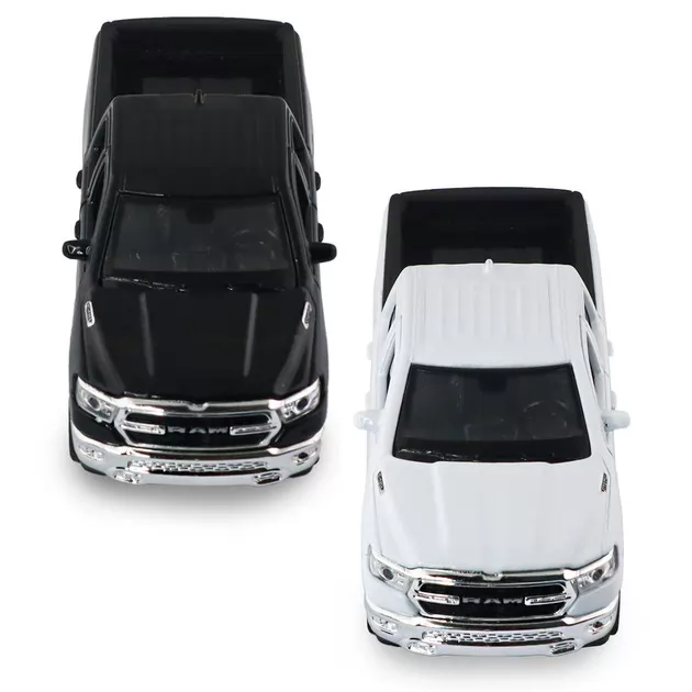 Автомодель - RAM 1500 2019 (белый, черный)