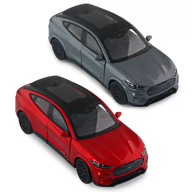 Автомодель - Ford Mustang Mach-E GT 2023 (красный, серебристо-серый)