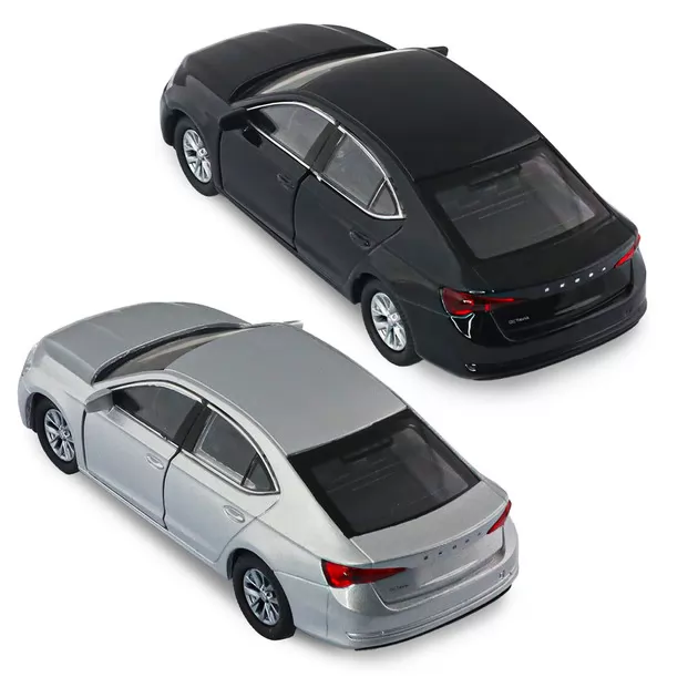 Автомодель - Skoda Octavia (черный, серебристый)