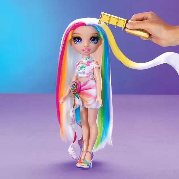 Игровой набор с куклой Rainbow High серии Мелки для волос и стиль – Амая