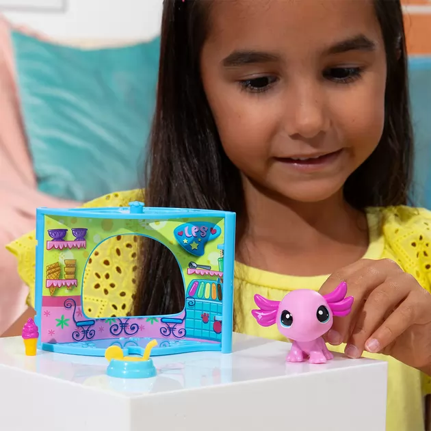 Игровой набор Littlest Pet Shop - Магазин мороженого
