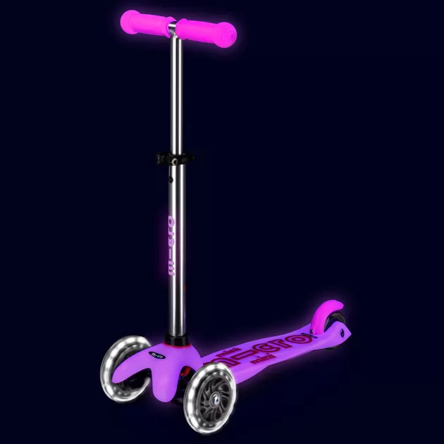 Самокат Micro серии Mini Deluxe Glow LED" - Морозный розовый"