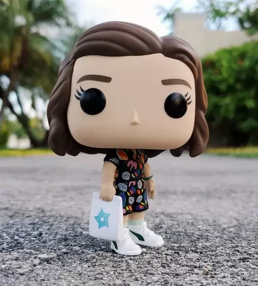 Игровая фигурка Funko Pop! - Eleven in Mall Outfit - 38536_2.jpg - № 2