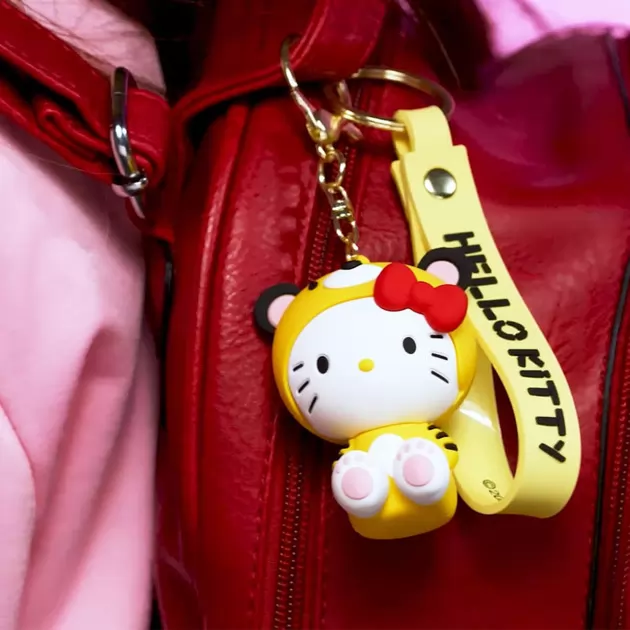 Коллекционная фигурка-брелок серии “Hello Kitty – Карнавал Хеллоу Китти"