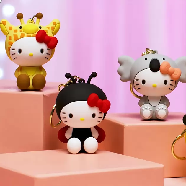 Коллекционная фигурка-брелок серии “Hello Kitty – Карнавал Хеллоу Китти"