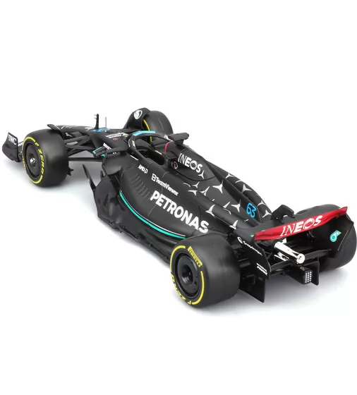 Автомодель с фигуркой - Mercedes-AMG F1 W14 E Performance (1:24) - 18-28037_9.jpg - № 9