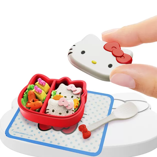 Игровой набор Miniverse серии Sanrio" S1 – Создай вкусняшки в стиле Хеллоу Китти"