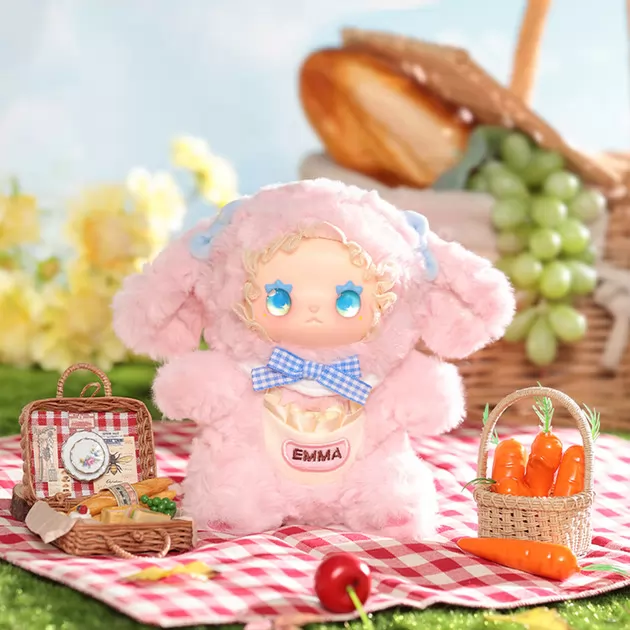 Kolekcjonerska miękka zabawka z k&oacute;łkiem POP TOP Lucky Emma z serii "Lovely Emma" - MIŁE ZWIERZĄTKA (w displayu, w asortymencie)