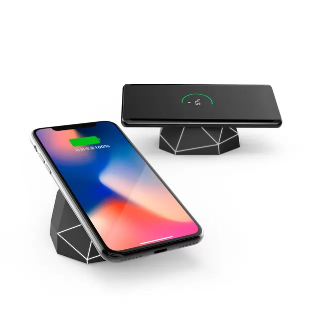 Беспроводное Зарядное Устройство Xoopar - Geo Dock (Черное С Белой Led-Подсветкой)