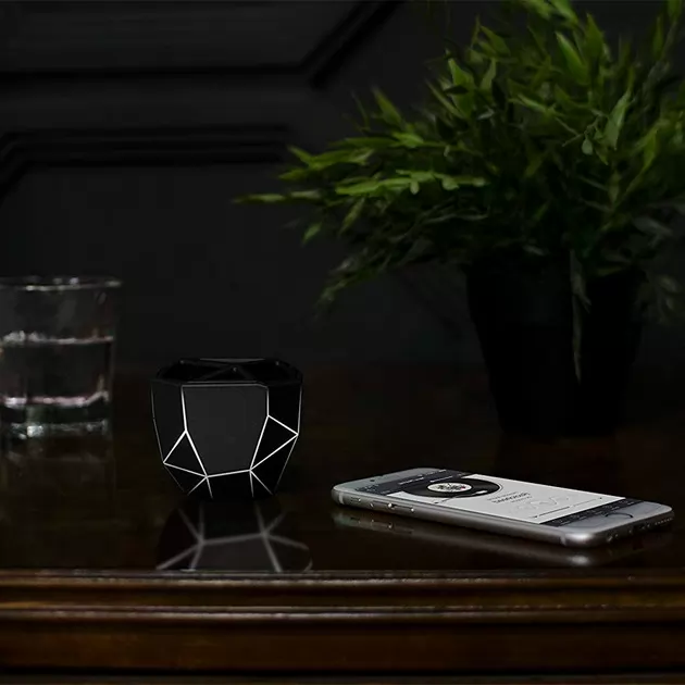 Акустика Xoopar - Geo Speaker (Черная С Белой Led-Подсветкой, Bluetooth,Моно)