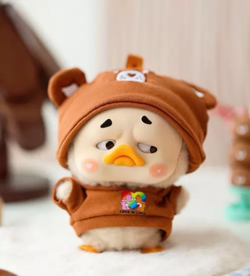 Kolekcjonerska miękka zabawka z zawieszką POP TOP 1983toys z serii &bdquo;Upset Duck x Care Bears&rdquo; &ndash; BĄDŹ TĘCZĄ - AP17183806800C_6.jpg - № 6