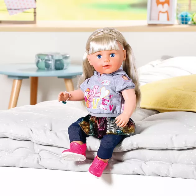 Кукла Baby Born Серии Нежные Объятия - Сестрёнка-Модница