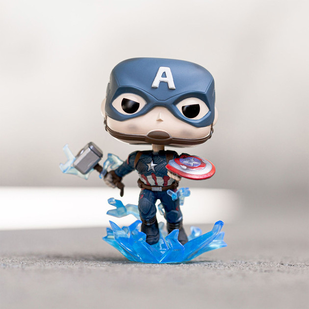 Игровая фигурка Funko POP! cерии Мстители:Финал" - Капитан Америка с мьёльниром"