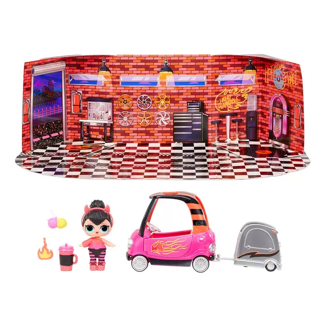Игровой набор с куклой L.O.L. Surprise! серии Furniture" - Перчинка"